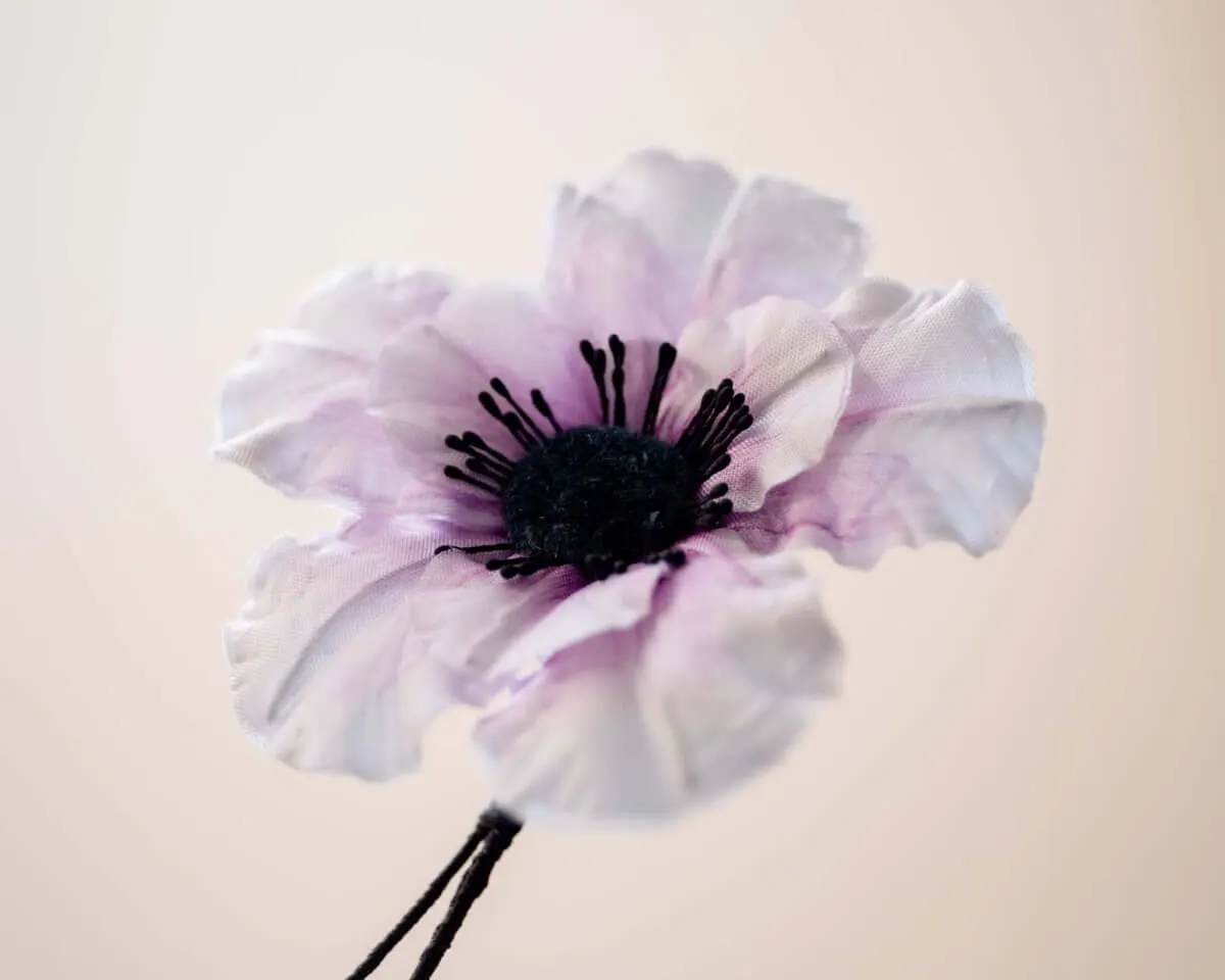 Boutonnière Anemone Blasslila (Anemone coronaria 'Bride') - Ansicht 2