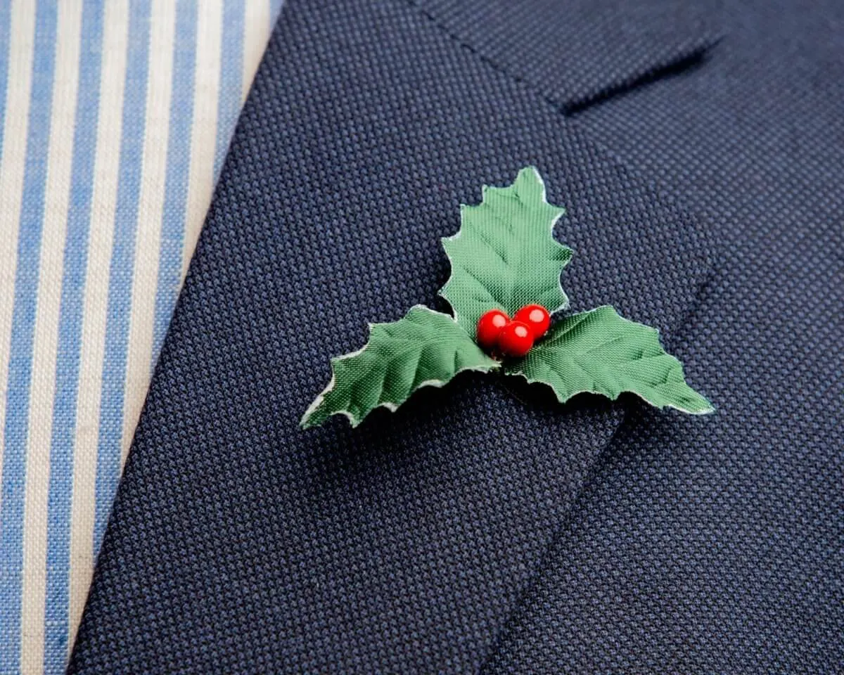 Boutonnière Ilex 'Bing Crosby' klein (Ilex aquifolium)