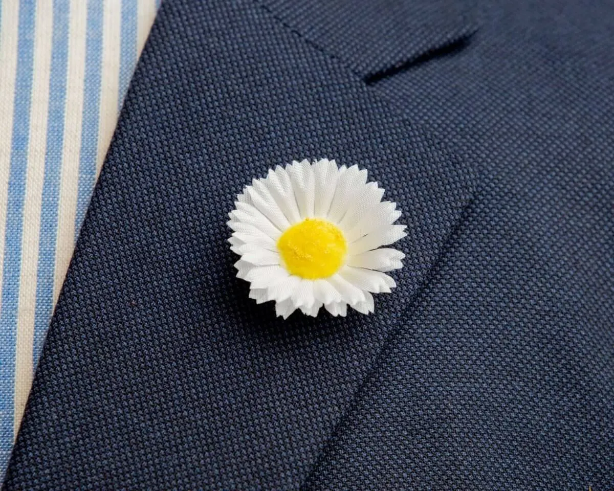 Boutonnière Margerite Klein (Leucanthemum)