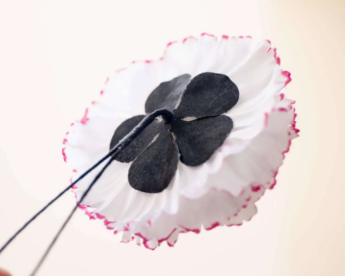 Boutonnière Nelke 'Alex Mendham' c Groß - Ansicht 3