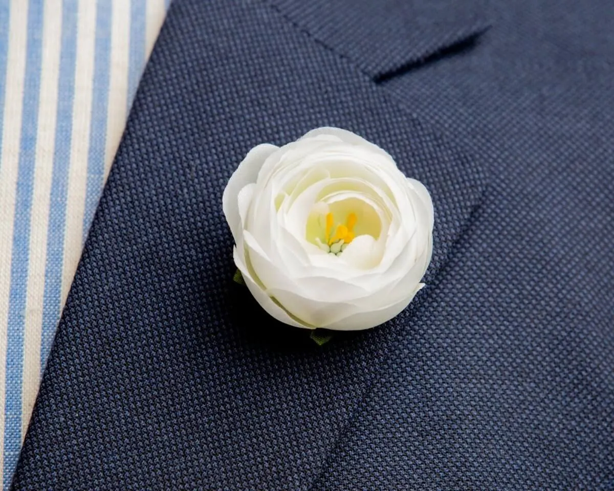 Boutonnière Ranunkel Weiß (Ranunculus)