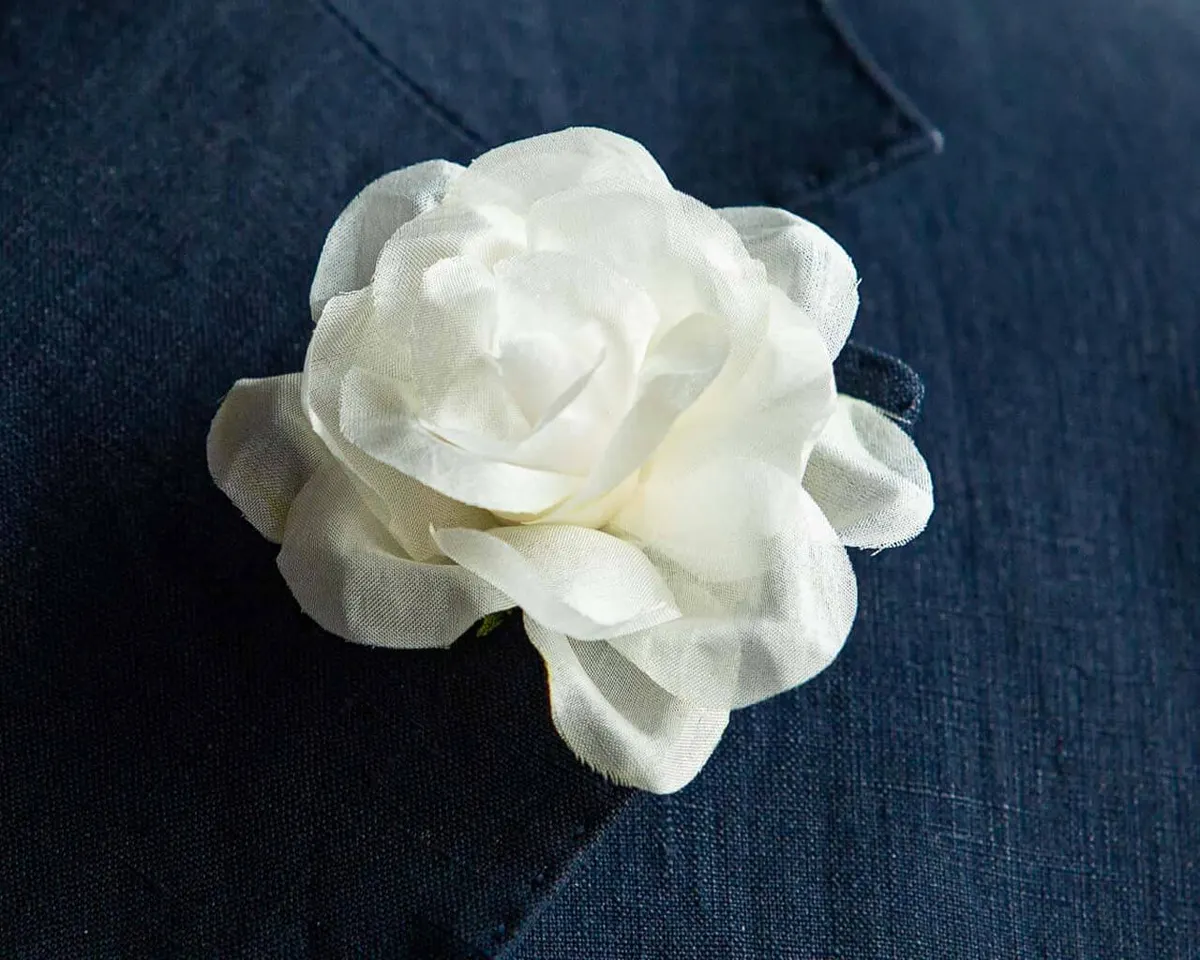 Boutonnière Rose Weiß (Rosa odorata) - Ansicht 10