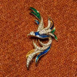 Brooch Fantasy Bird a - representative image, shown here: Brooch Fantasy Bird c