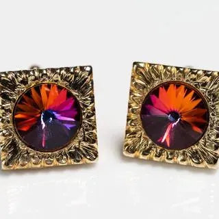 Cufflinks glass crystal red-purple - representative image, shown here: Cufflinks glass crystal purple-orange