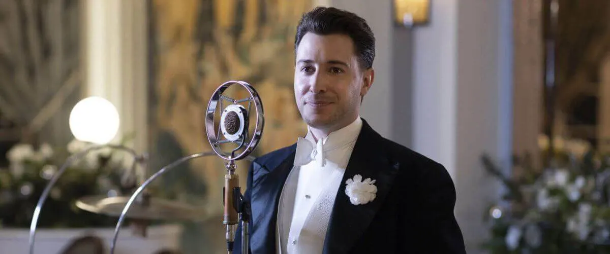 Vorgestellt: Boutonnière-Botschafter Alex Mendham